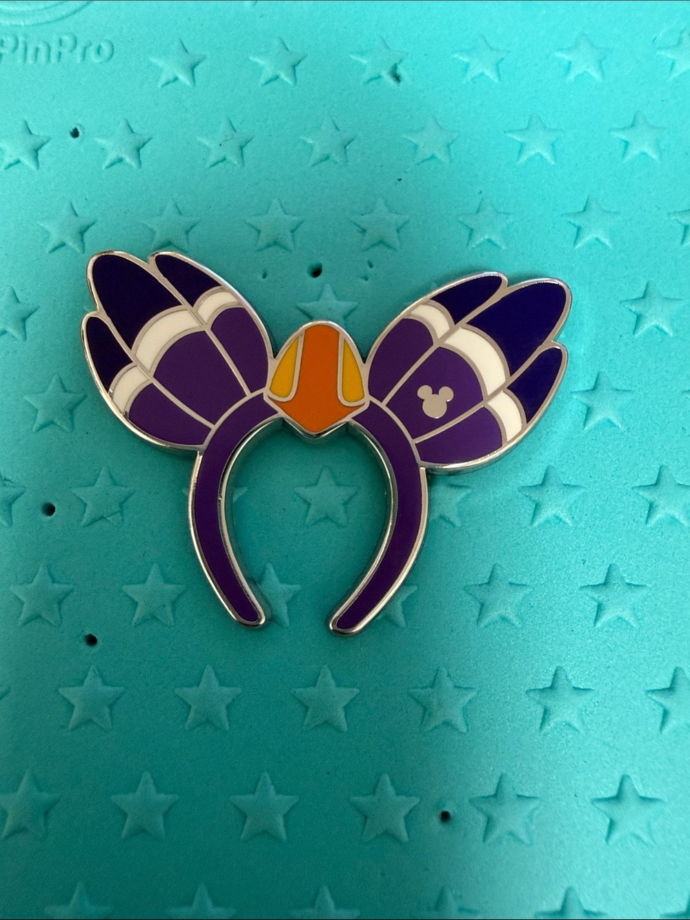 Walt Disney World - Wave A Hidden Mickey 2026 - Trading Pin - Zazu